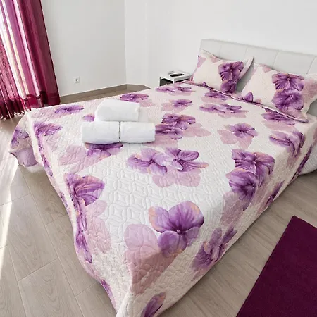 Apartment T1 Da Rocha/ Patio Da Rocha